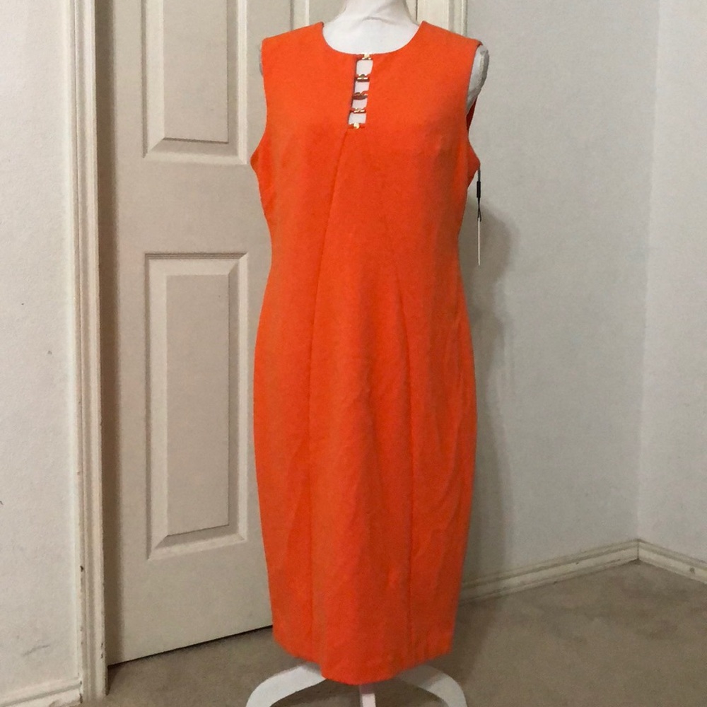 Calvin Klein Laddered Scuba Sheath Dress - Picture 4 of 8
